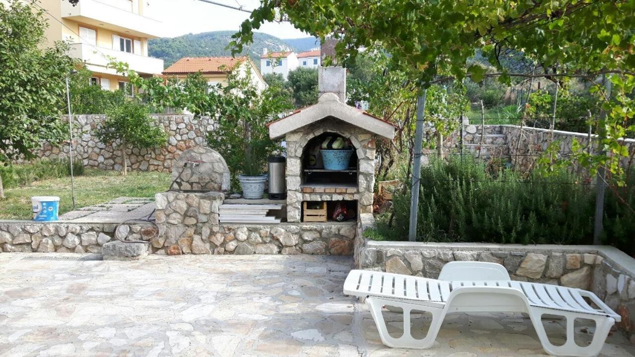 Apartments By The Sea Martinscica, Cres - 14334 Екстериор снимка
