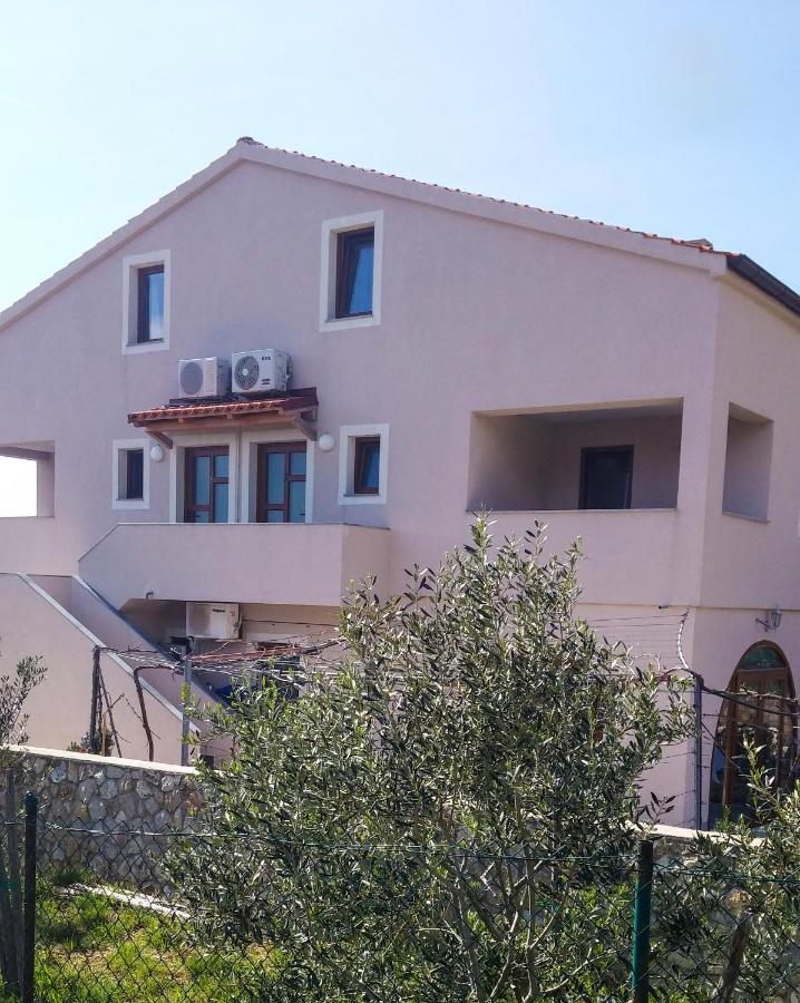 Apartments By The Sea Martinscica, Cres - 14334 Екстериор снимка