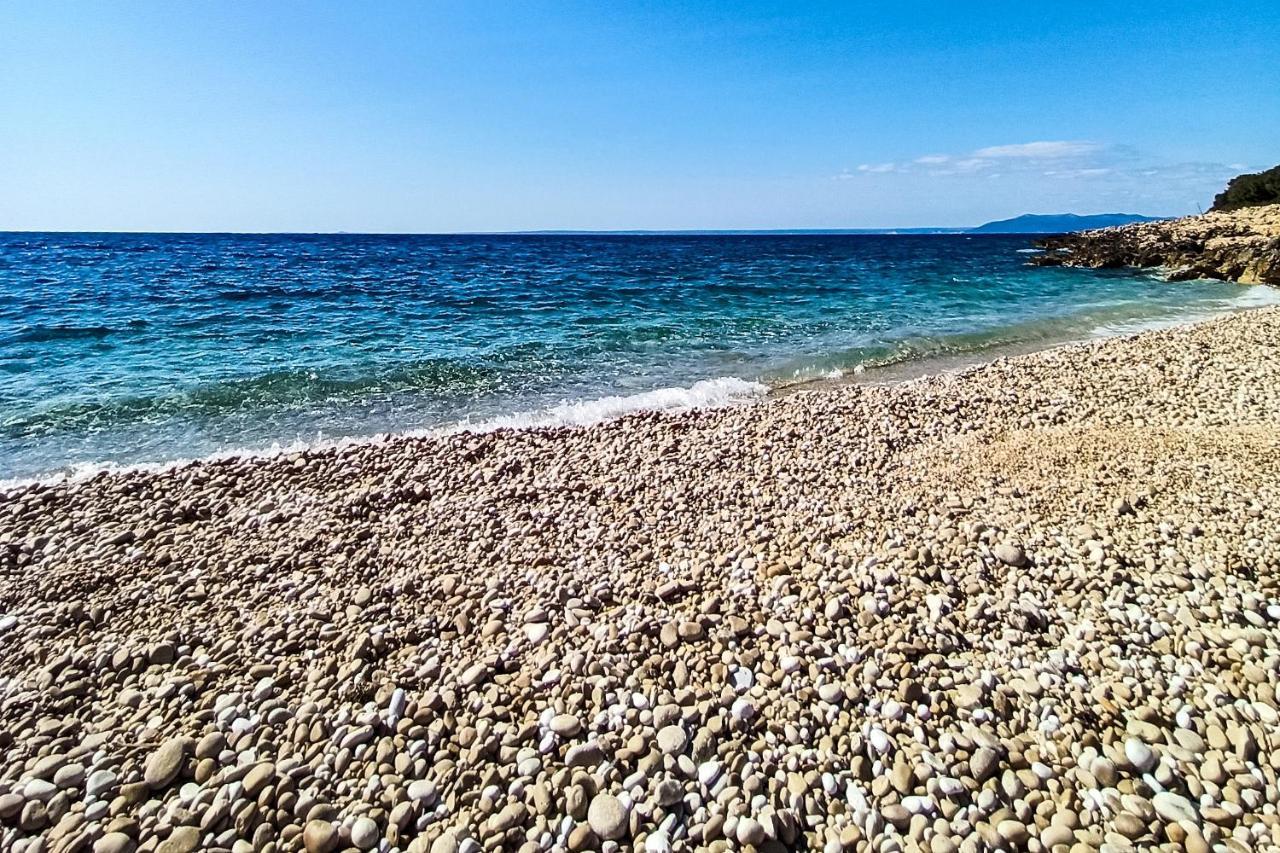 Apartments By The Sea Martinscica, Cres - 14334 Екстериор снимка