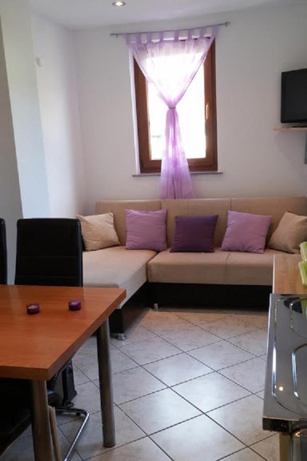 Apartments By The Sea Martinscica, Cres - 14334 Екстериор снимка